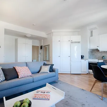 Forenom Serviced Albertinkatu Apartment Helsinki